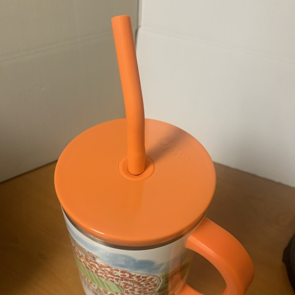 Tennessee Volunteers Swig 40oz Mega Mug “Saturday’s In Knoxville” - Picture 6 of 8